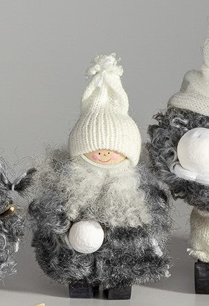Fårskinnstomte med snöboll, vit luva / Santa in Sheepskin with snowball, knitted legs, white hood H 14 cm